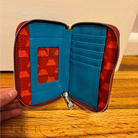 The Loungefly Star Wars: Droids New York Comic-Con Boba Fett Zip Around Wallet - Picture 3 of 4